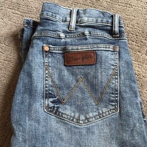 Men’s Retro Slim Boot cut Wrangler Jeans